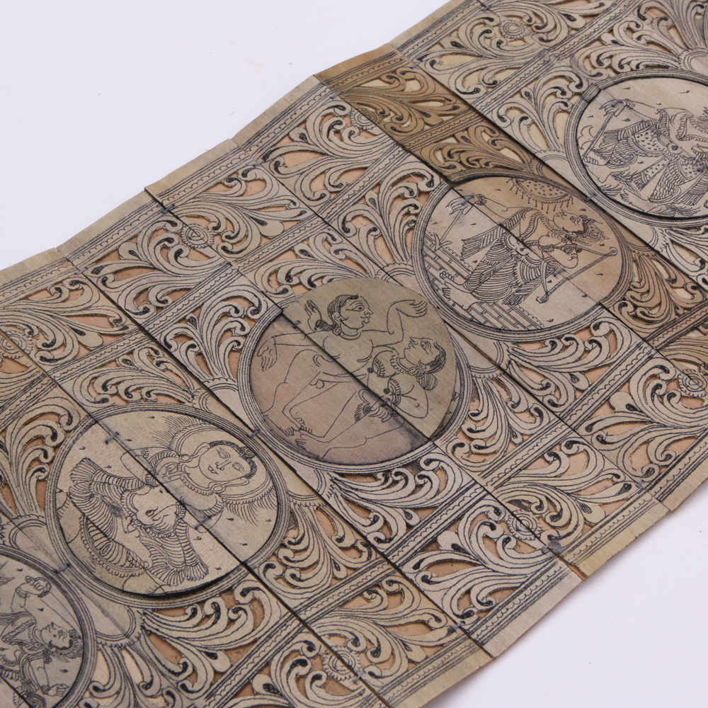 natural and artistic